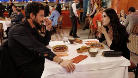 Sipahi 4.Bölüm | Canan ve Korkut Ali'nin romantik yemeği!