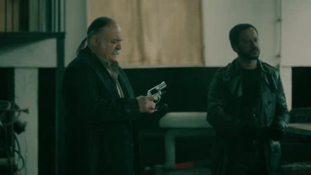 İçerde 17. Bölüm Fragmanı