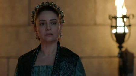 Muhteşem Yüzyıl: Kösem 41. Bölüm 5. İnternet Özel Fragmanı - Gülbahar'ın Oyunları Savaşı Başlattı!