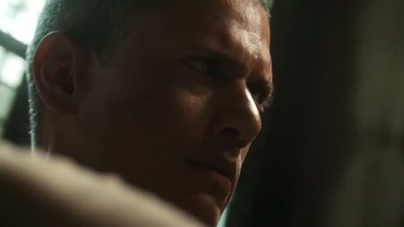 Prison Break 5. Sezon 1. bölüm (ilk 5 dakika)