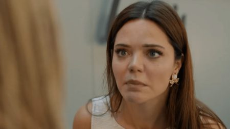 Şahane Hayatım 4. Bölüm - Şebnem'in Gözü Döndü