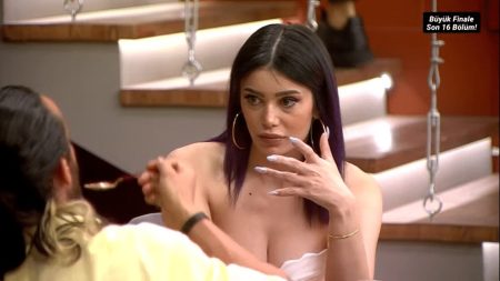Kısmetse Olur: Aşkın Gücü 229. Bölüm - Erhan ve Azize'nin Tanıma Yolu