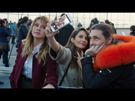 Adı Efsane dizi setinden "Mannequin Challenge"