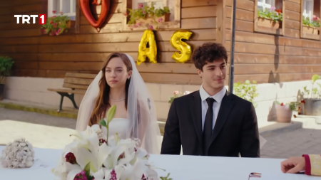 Kendi Düşen Ağlamaz Tanıtım