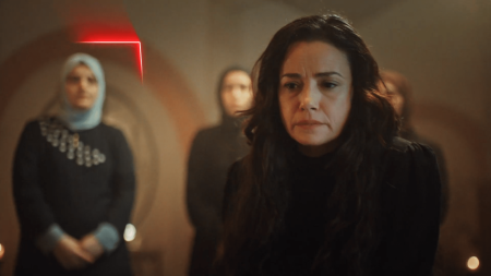 Kızıl Goncalar 6. Bölüm 1. Fragmanı