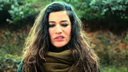 Mustafa ve Farah