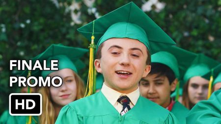 The Middle 7. sezon 24. bölüm fragmanı