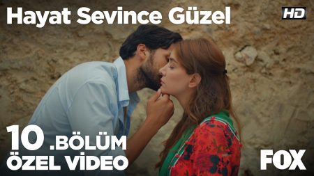 Savaş sonunda istediği öpücüğü kaptı!