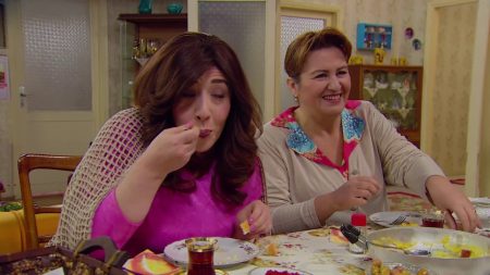 Şahin " Enişte Cumartesi Günü Sevgililer Günü "