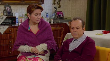 Fehmi " Ya Valla Söyle Hep Beraber Oturmayı Özlemişiz"