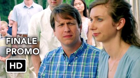 Crashing 1. sezon 8. bölüm fragmanı