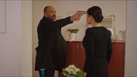 Fazilet Hanım ve Kızları 34. Bölüm Fragman