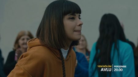 Avlu 25. Bölüm 2. Fragmanı