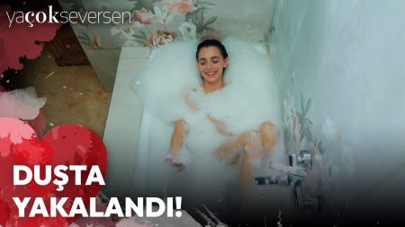 Ya Çok Seversen 3. Bölüm - Duşta Yakalandı...
