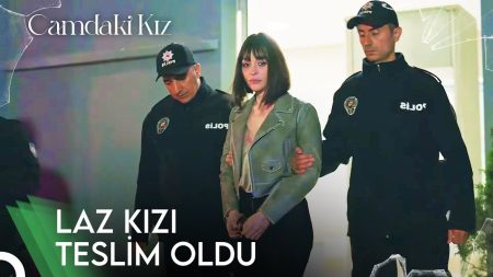 Camdaki Kız 82. Bölüm - Hayatımı Bir Kalpsizin Ellerine Bırakmadım...