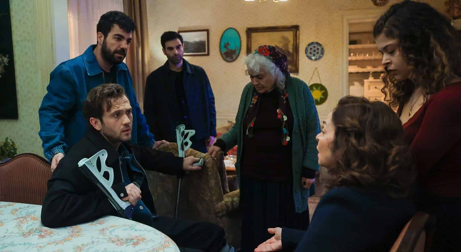 Deha 26. Bölümde Karahan, İmre’yi, Devran’ı öldürmekle tehdit etti! Devran, İmre’nin evlenmesini izledi! Deha 26. Bölümde Karahan, İmre’yi, Devran’ı öldürmekle tehdit etti! Devran, İmre’nin evlenmesini izledi!