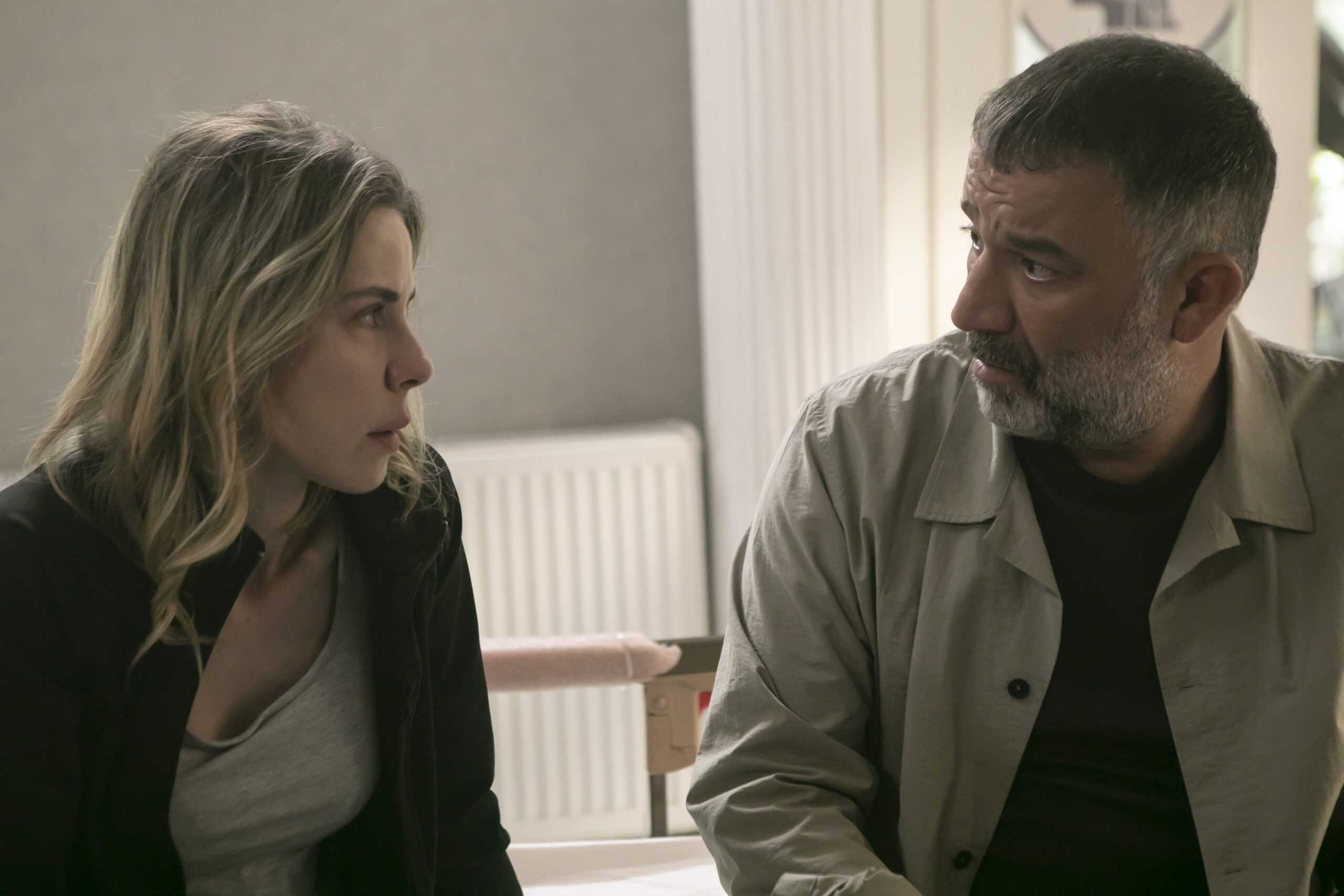 Arka Sokaklar Sezon Finalinde Nefes Kesecek: Mesut ve Selin Ölümcül Bir Oyunun İçinde!
