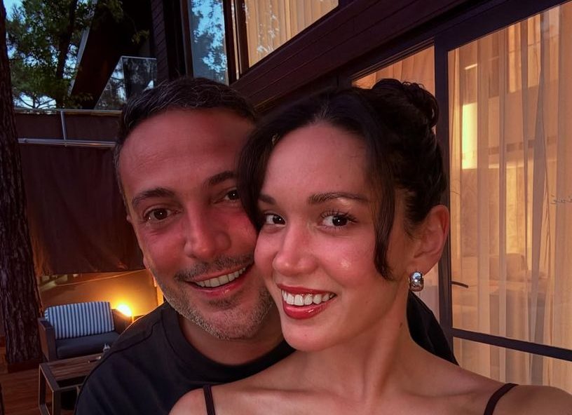 Hazal Subaşı ve Oğuzhan Koç’un çiftinden romantik tatil! Hazal Subaşı ve Oğuzhan Koç’un çiftinden romantik tatil!