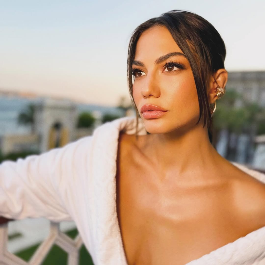 Demet Özdemir, Sezon Arasında Enerjisini Yeniliyor!