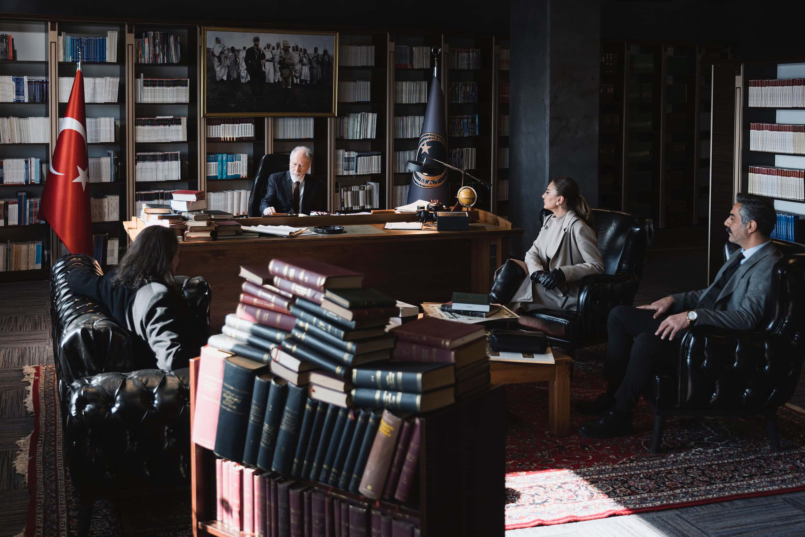 HBO Max’ten Yeni Sürpriz: ‘Çekiç ve Gül: Bir Behzat Ç.’ 3. Sezon 3. Bölüm Yayında