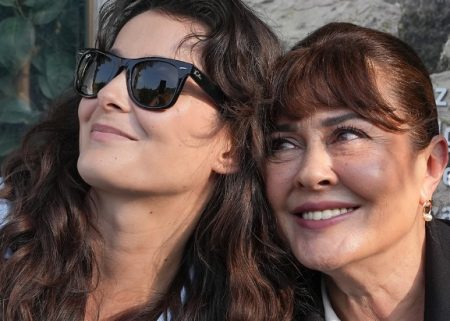 Büşra Develi ve Ebru Nil Aydın’ın setteki samimiyeti dikkat çekiyor!