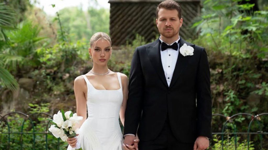 Burak Yörük ve Tuana Yılmaz çifti, dünyaevine girdi!
