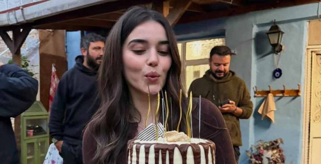 Haysiyet’in setinde, Aybüke Yılmaz için doğum günü kutlaması yapıldı!